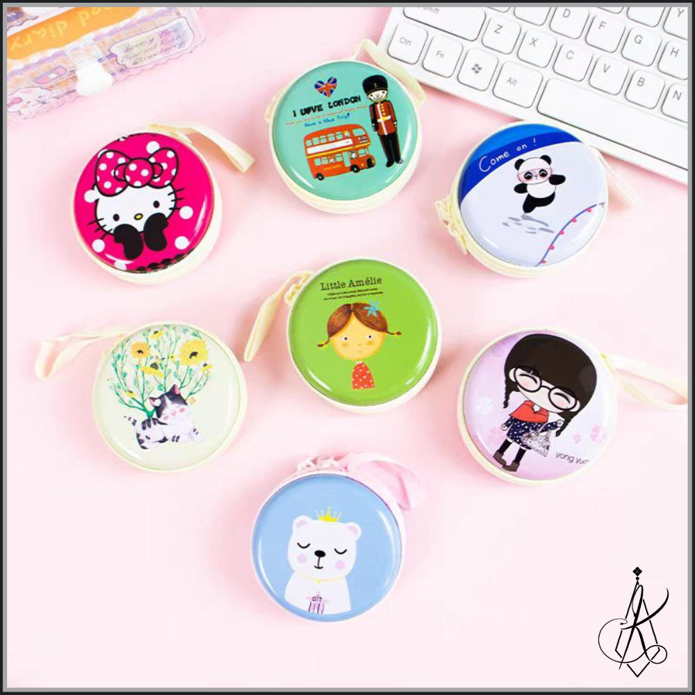 Coin Box Cartoon Container Brooch Container Earbuds Storage Pills Multifunction Coin Brooch Box 1pcs Jewelery Organizer