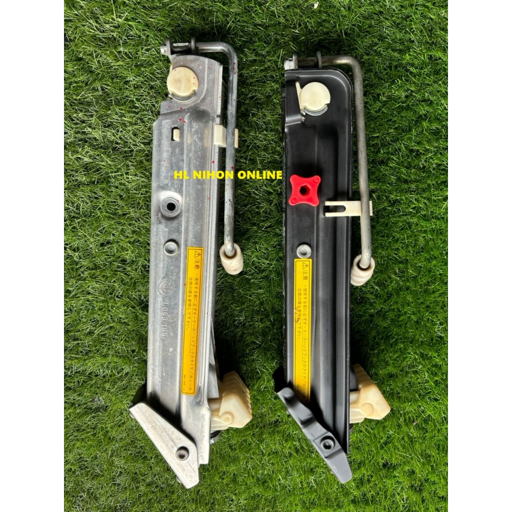 (USED) BMW 3 SERIES E46 CAR JACK