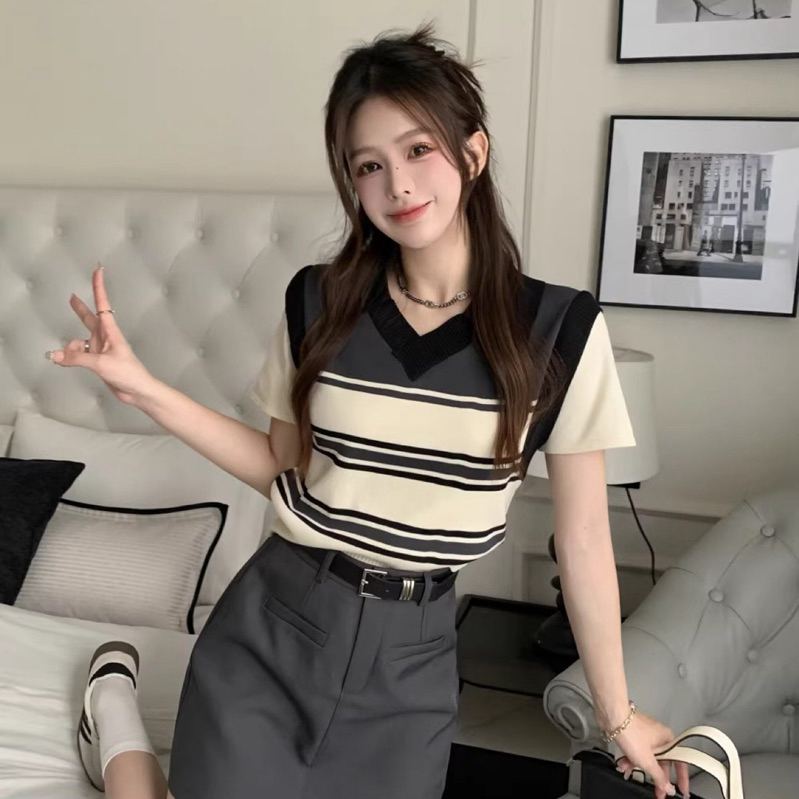 (READY STOCK) Lyla Striped Knitted V Neck Short Sleeve Top T-shirt 假两件条纹针织V领短袖上衣