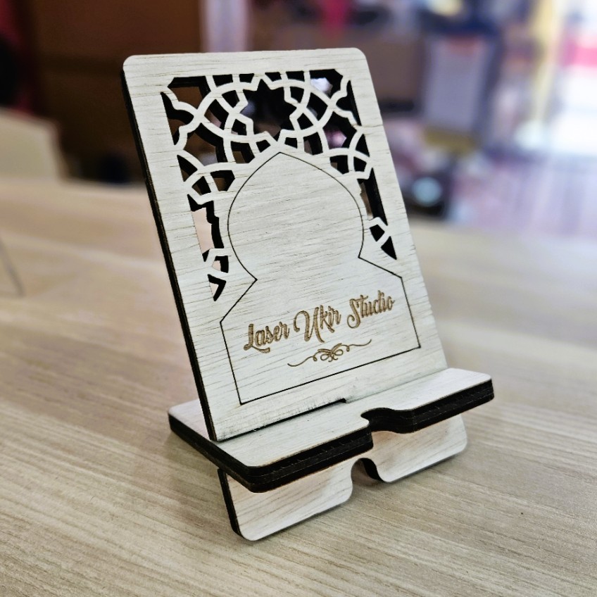 Islamic Pattern Phone Stand With Custom Name Engrave Tempat Letak Hanphone