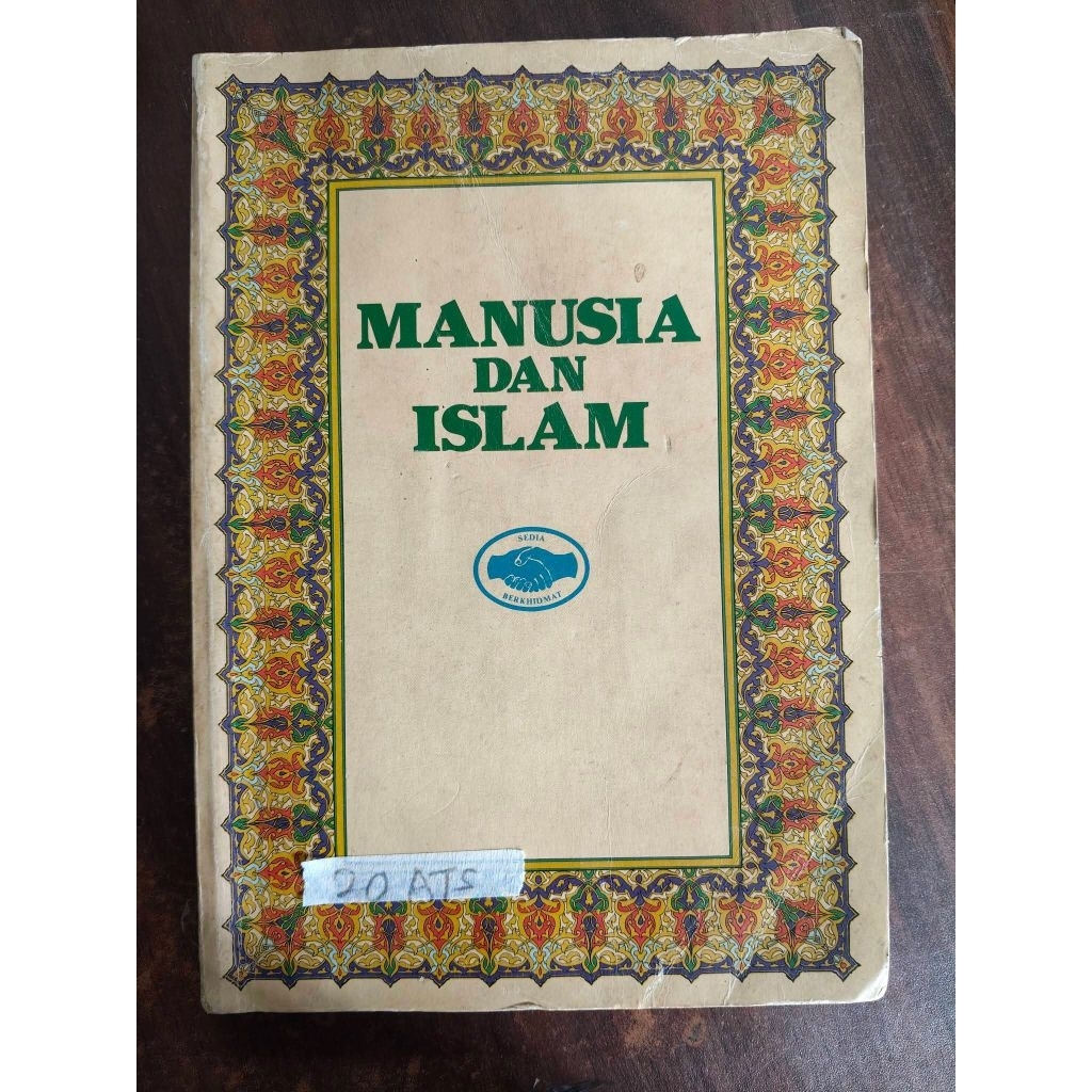 manusia Dan Islam. Dr HARON DIN rujuk gambar untuk kondisi buku kelihatan Lusuh jika setuju silakan