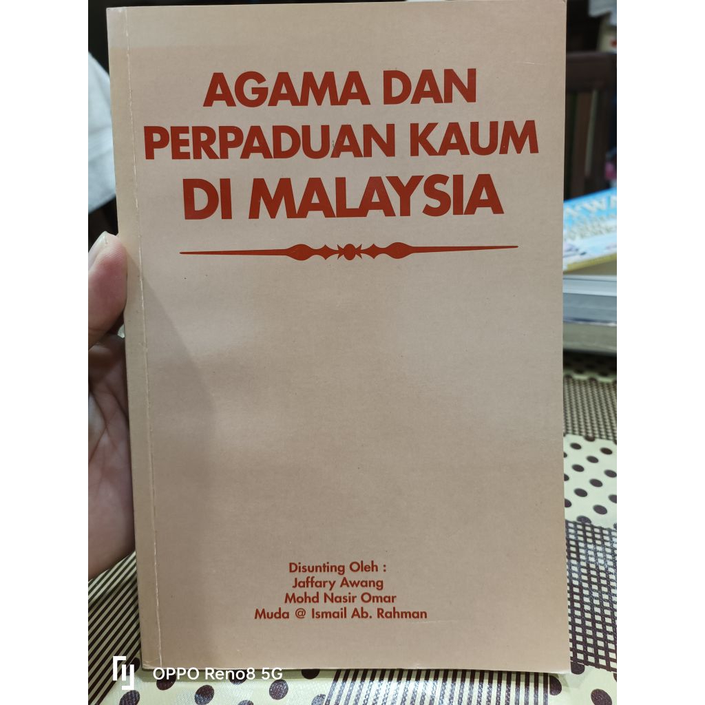 ZBH. Agama dan Perpaduan Kaum di Malaysia. Jaffary Awang, Mohd Nasir Omar, Muda @ Ismail Ab Rahman, eds.