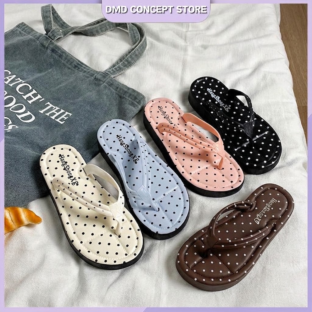 701 Women Classic Polka Dot Motif Flat Flip-flop Y Shape Strap Shoe Kasut Perempuan Comel Corak Titik