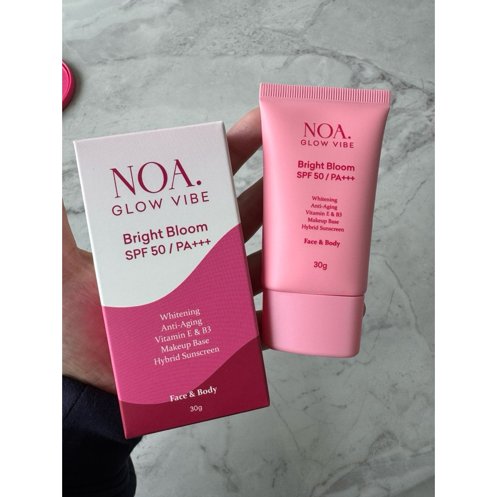 NOA Glow Vibe Sunscreen SPF50/PA+++ Whitening, Anti-aging, Make Up Base, Face & Body, Hybrid Sunscreen, Vitamin E B3