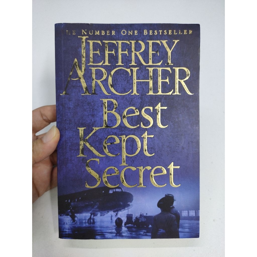[BB] [Used] Best Kept Secret by Jeffrey Archer (Historical Fiction / Thriller / Mystery / Drama)