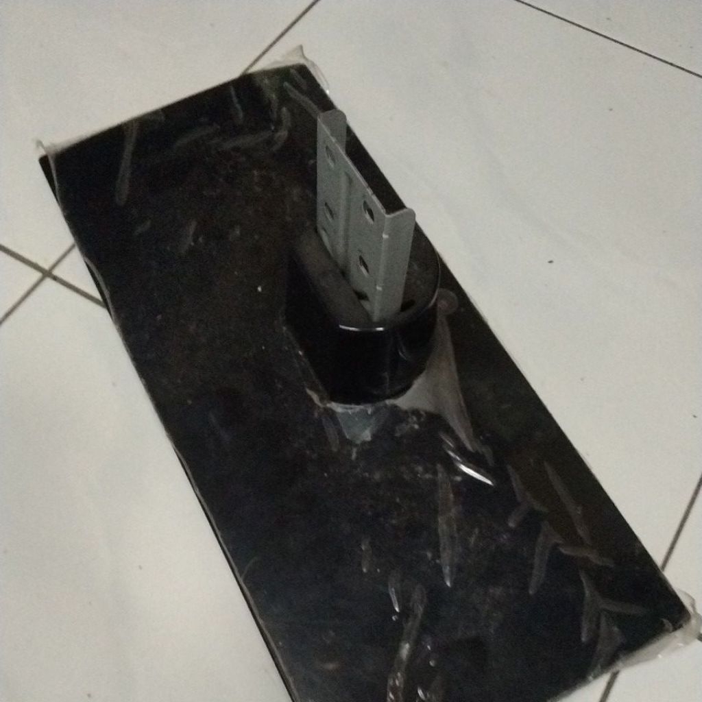 Stand tv toshiba 32PB200EM WITH SCREW