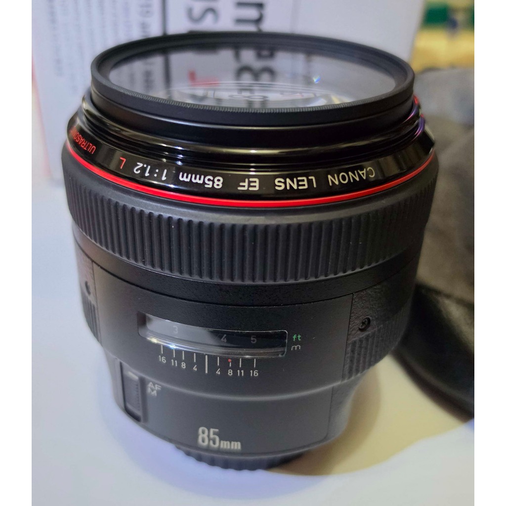 Canon EF 85mm f/1.2L USM Lens for DSLR with Hood Bag and Box