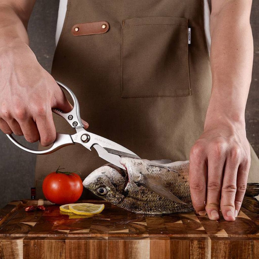 Japan Multipurpose Scissors Kitchen Bone Fish Vege Bottle Opener Gunting pemotong tulan…