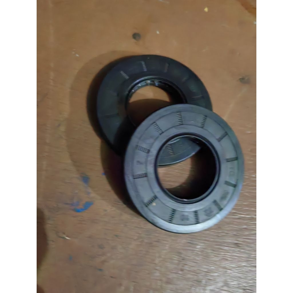 OIL SEAL for machine rotor slasher / mesin  potong rumput size:35 x 72 x 10(heavy duty)