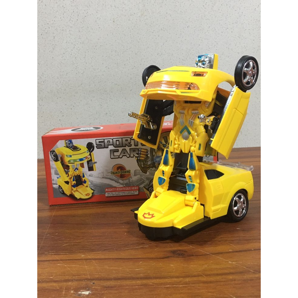 Bumblebee Sport Car Dan Robot Car Dengan Lampu Dan Bunyi Untuk Kanak-kanak 2-in-1 Mainan Penuh Aksi Dan Kecepatan