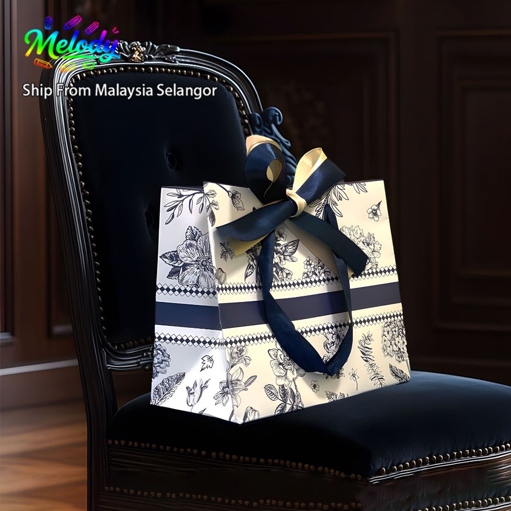 High-End Birthday Favor Bag, Blue Retro Paper Bag, Luxury Style Tote Bag with Bowknot Packaging Bag