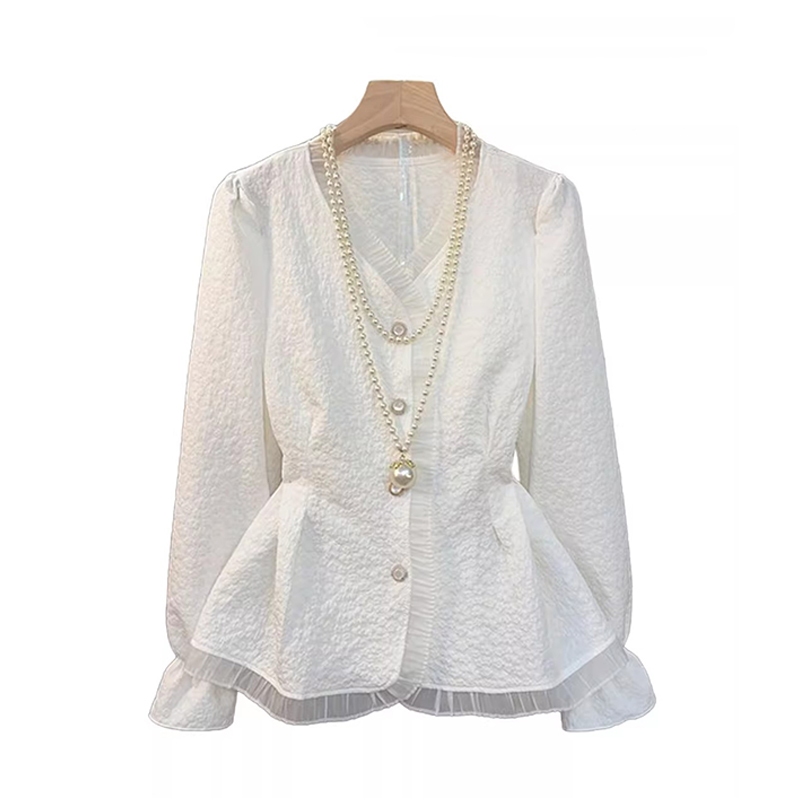 2025 Spring and Autumn New Gentle Wind Wood Ear V-neck Chiffon Shirt for Women with Bubble Sleeves, Shrinking Waist to L