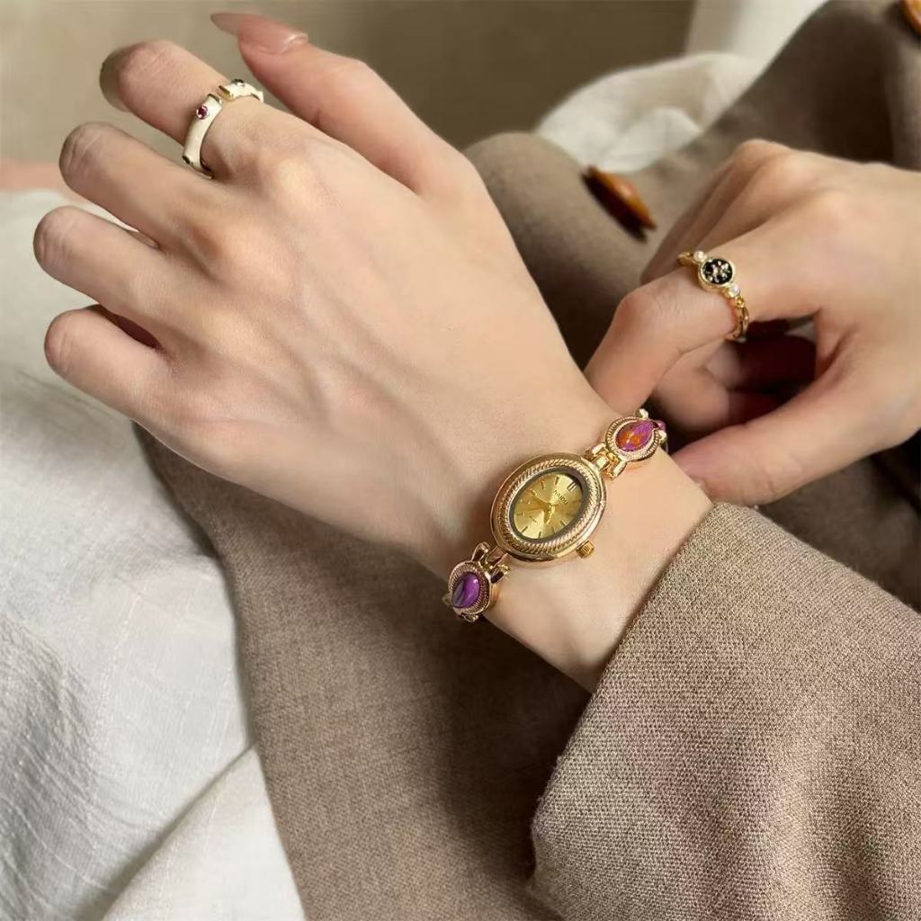 New Vintage Bracelet Watch Elegant Retro Gold Womens Watch