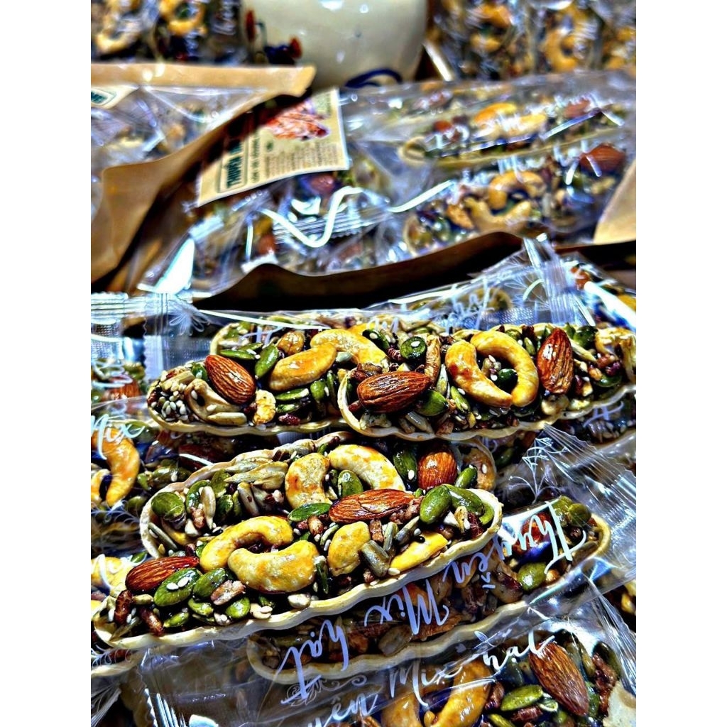 BÁNH THUYỀN MIX HẠT DINH DƯỠNG – TÚI 500G
Healthy – Giòn – Béo – Thơm – Ăn là ghiền