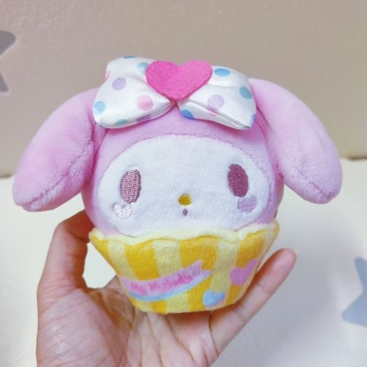 Sanrio My Melody Cupcake mascot keychain SKC39 preloved soft toy keychain