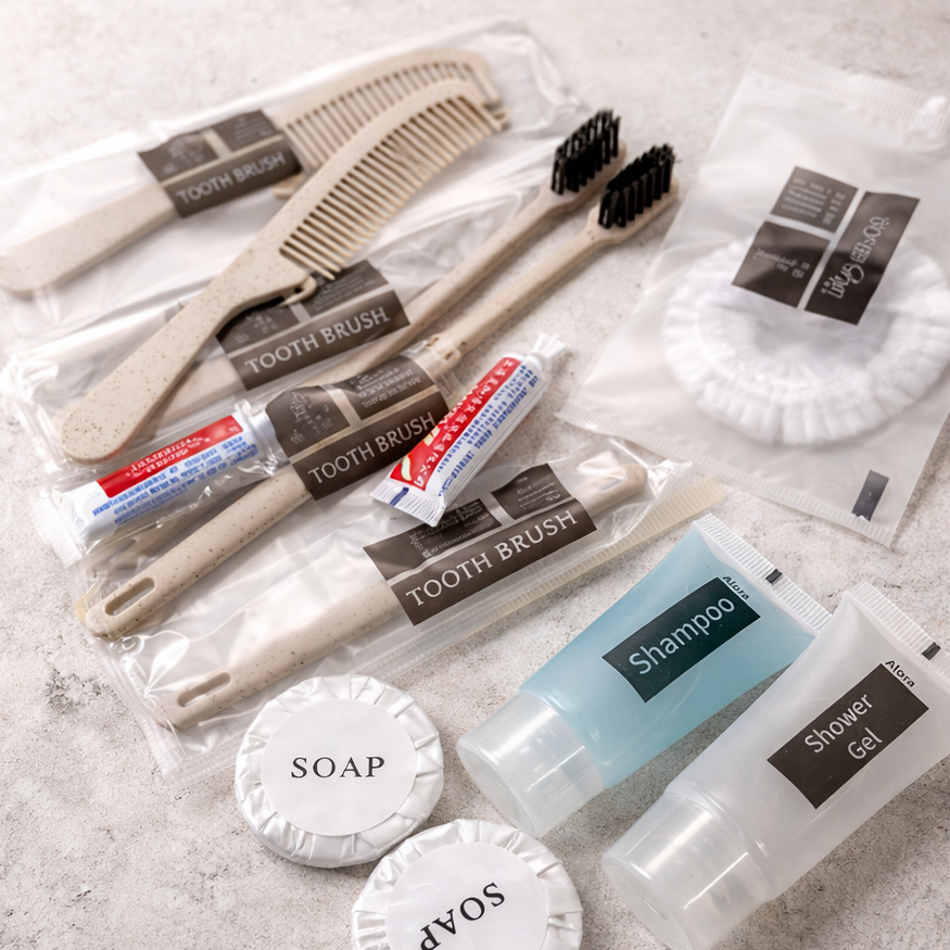 Hotel Disposable Item Spa Motel Toothbrush Soap Comb Slipper Shower Towel Shoe Pillowcase Camping Travel 酒店一次性用品牙刷
