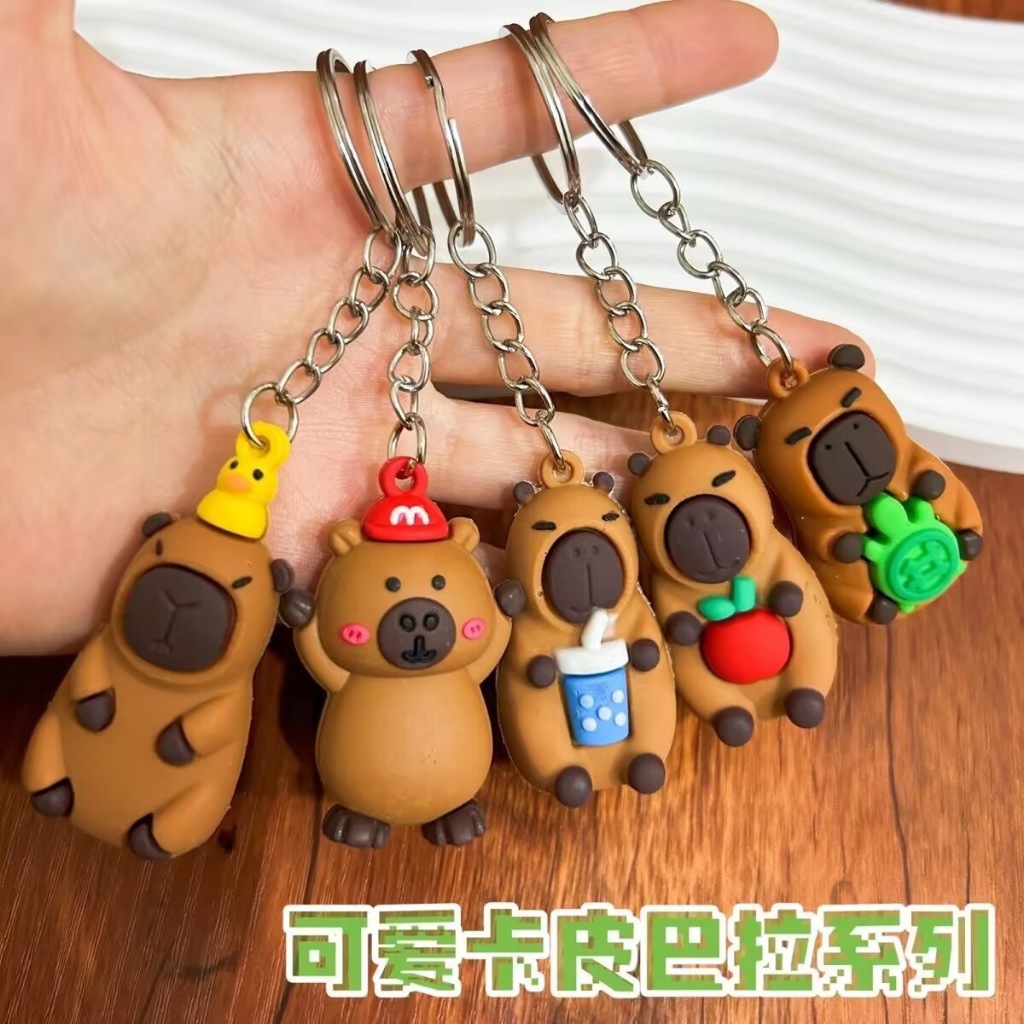 【Local Seller】Capybara Capybara Plush Toy Keychain Charm, Cute Couple Creative Cartoon Car Bag Small Gift Ornament