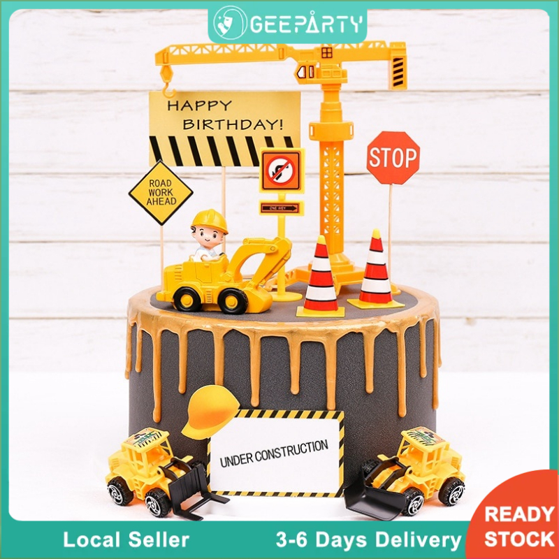 GeeParty 6 Pcs/Set Engineering Construction Vehicle Decoration Traffic Sign Star Cake Topper For Birthday Party Baby Shower Baking Supplies Gifts