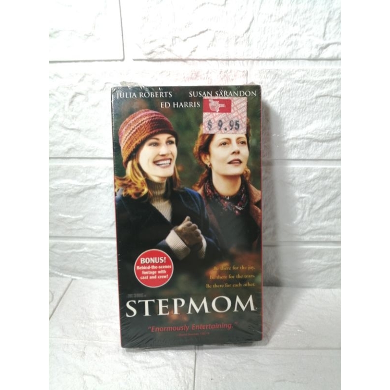 1999 STEPMOM VHS Video Movie Film (Sealed) JULIA ROBERTS SUSAN SARANDON Vintage & Collectible