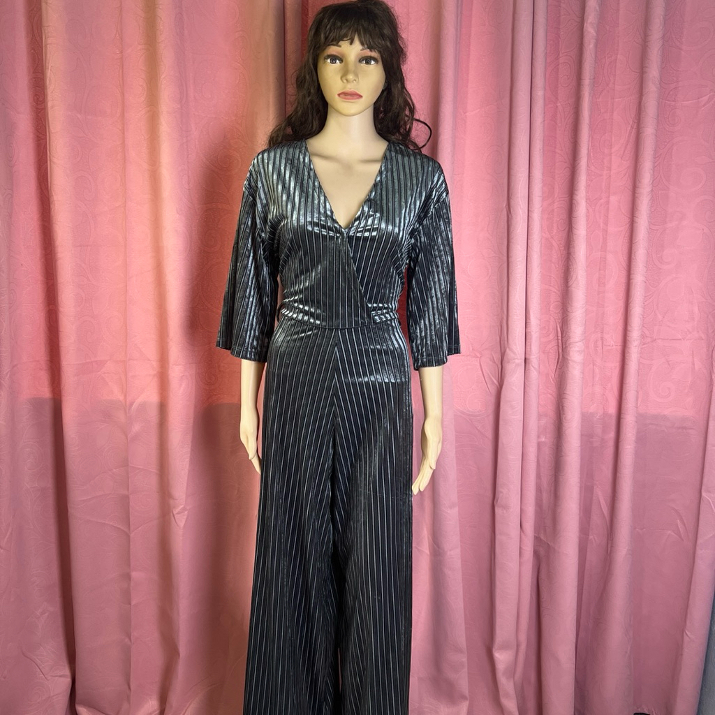 Gray Velvet Jumpsuit by Zara Trafaluc | Belt Not Included