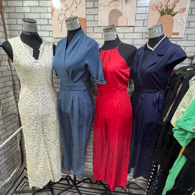 50- Jumpsuit Live Selling Only