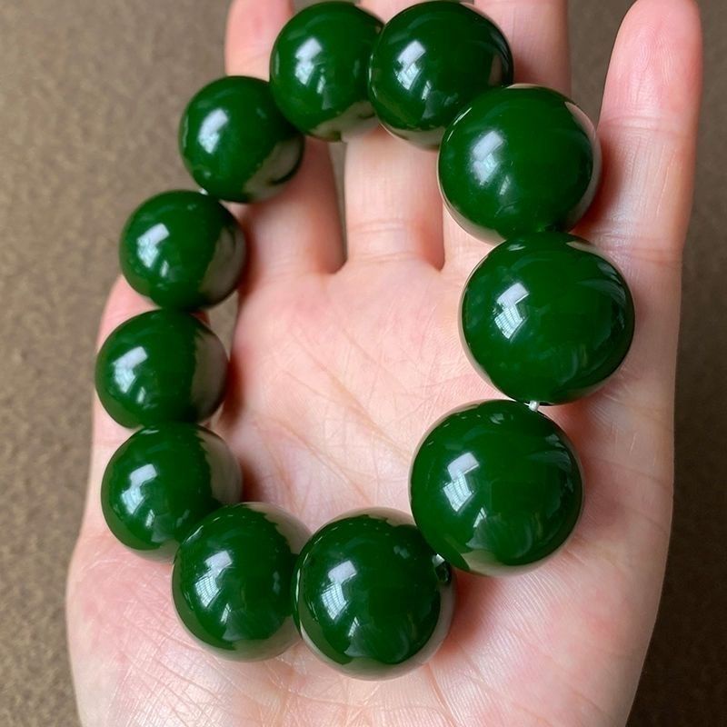 New store opening at a loss to make sales xinjiang jade bracelet color jade bracelet spinach green hand for pu新店开业亏本赚销量限购新疆玉石手链碧玉色手链菠菜绿手串