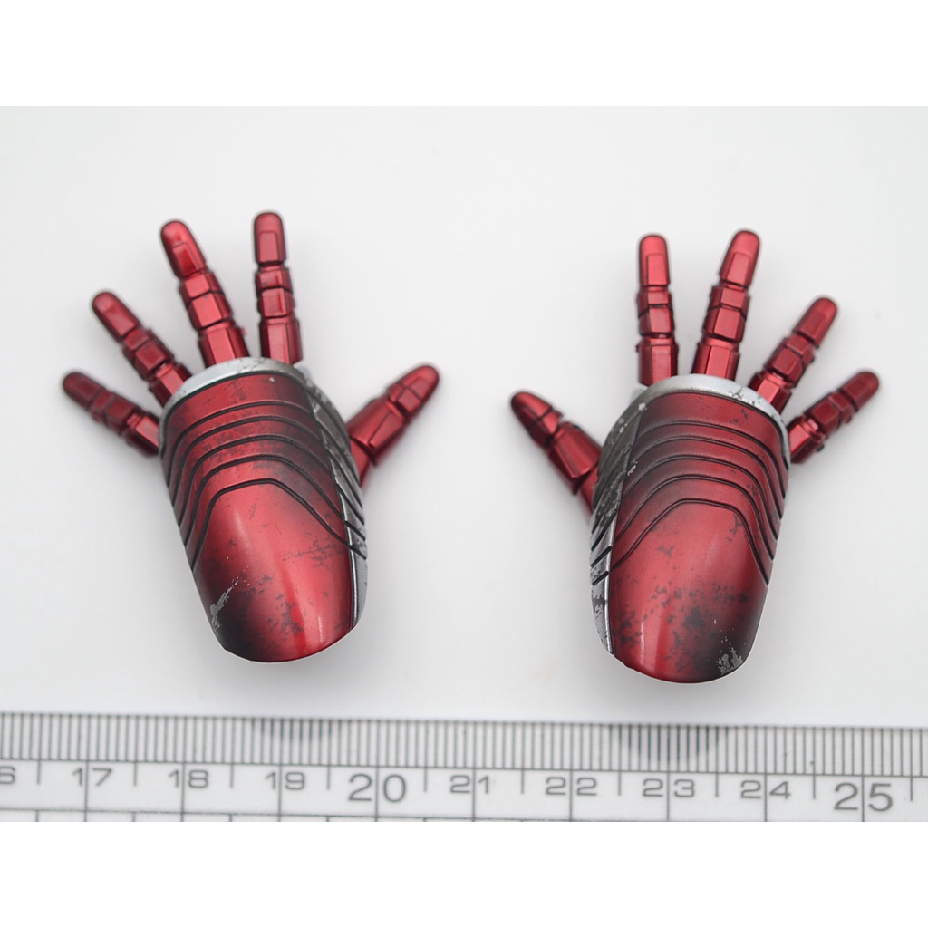 Hot Toys 1/6 Scale MMS543D33 Iron Man Mark LXXXV Battle Damaged - Hands with articulated fingers Loose part