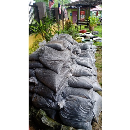 tanah hitam sawit/ tanah hitam kompos/ tanah organik/ baja organik/ 1kg