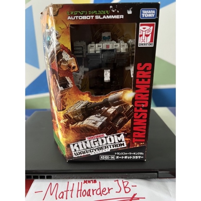 Autobot Slammer Transformers Kingdom War Cybertron Trilogy Takara Tomy