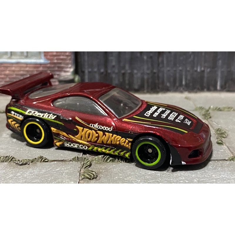 Hot Wheels STH Super Treasure Hunt 2023 - Toyota Supra 1/64 #10/10 - Rouge - NEUF
