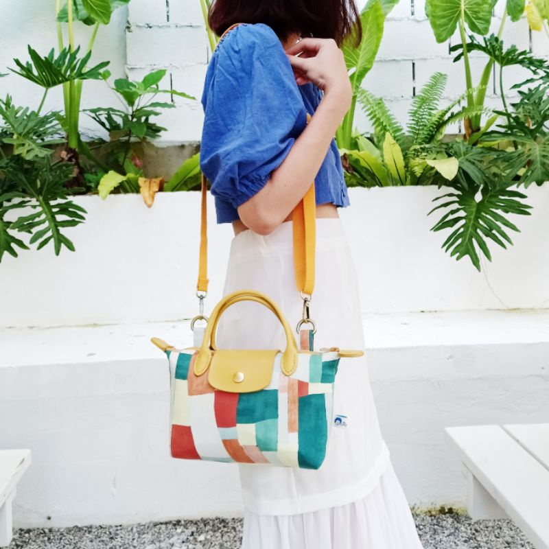 Yellow and Green Art paint | dumpling Sling bag | 黃綠藝術畫布 餃子包