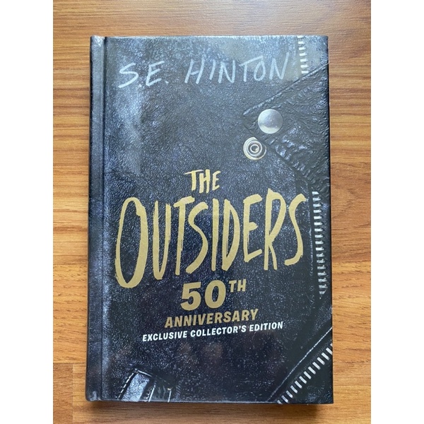 Hardcover The Outsiders 50th Anniversary Edition By Se Hinton Young Adult Realistic 9438
