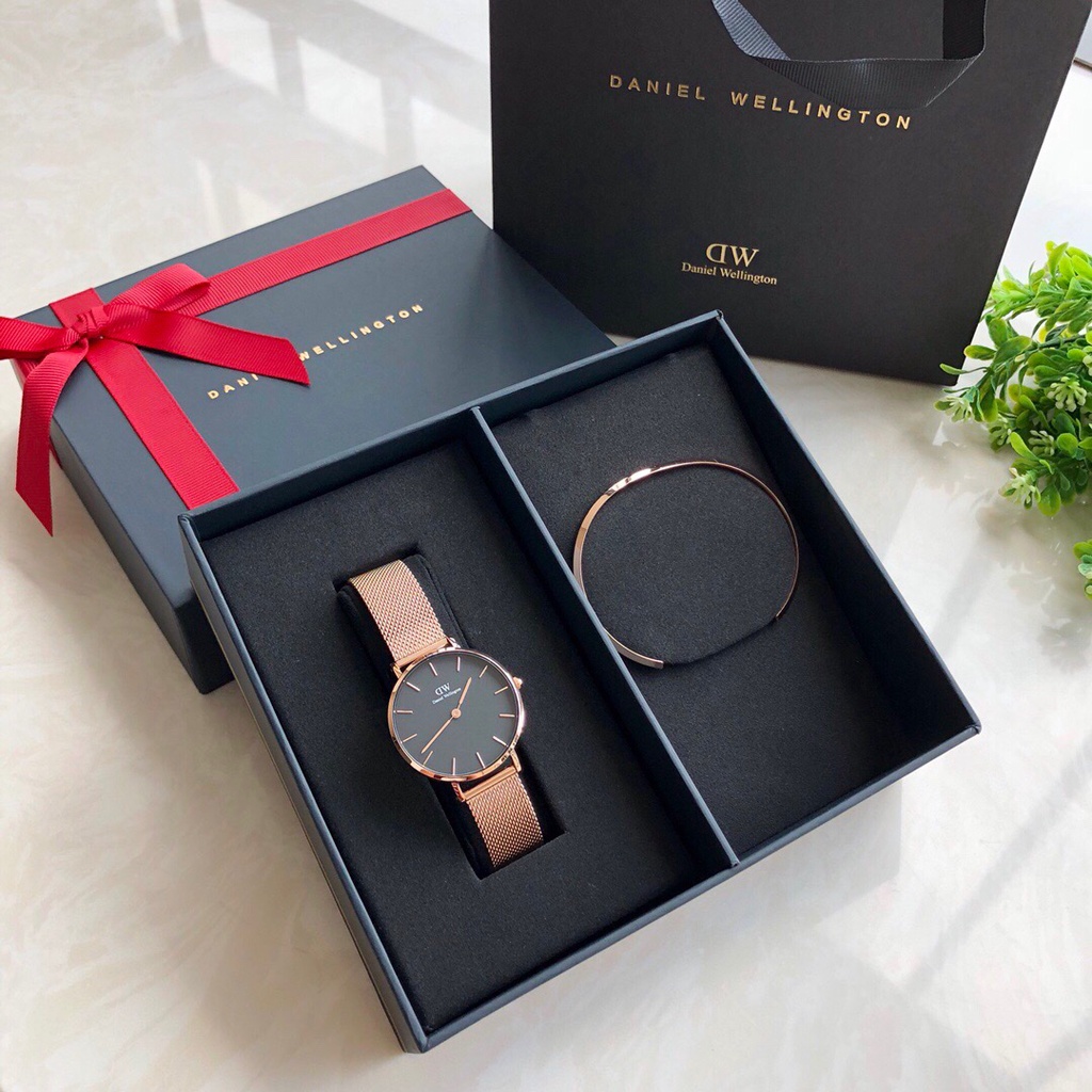 Daniel Wellington Elegant Set Gift Box Women's Wrist Watch Gift（The gift box is upgraded, the handbag and bracelet are packed separately）