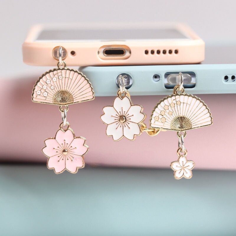 Efon portable plug anti-dust fan vintage cherry blossom charging port headphone jack pendant anti