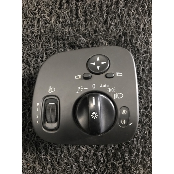 MERCEDES W203 HEADLIGHT SWITCH Shopee Malaysia
