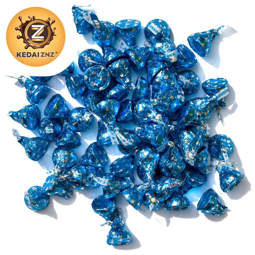 Chocolate HERSHEYS Kisses Cookies 'n' Creme 1 Piece Coklat