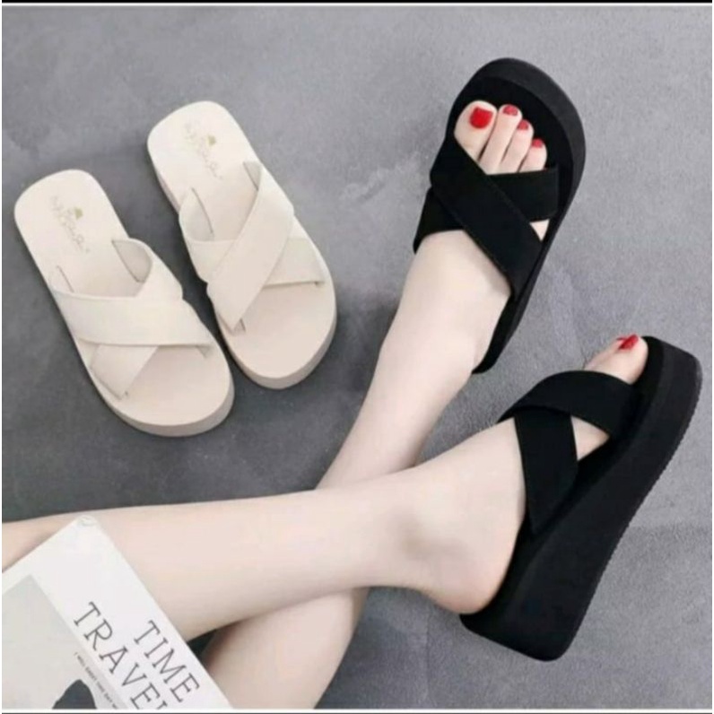 Cross wedge sandals, latest sandals 2023
