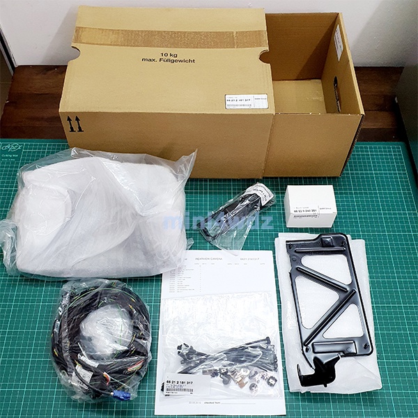 100 Original BMW F10 Reverse Camera Retrofit Kit (for F10, F10 LCI, M5