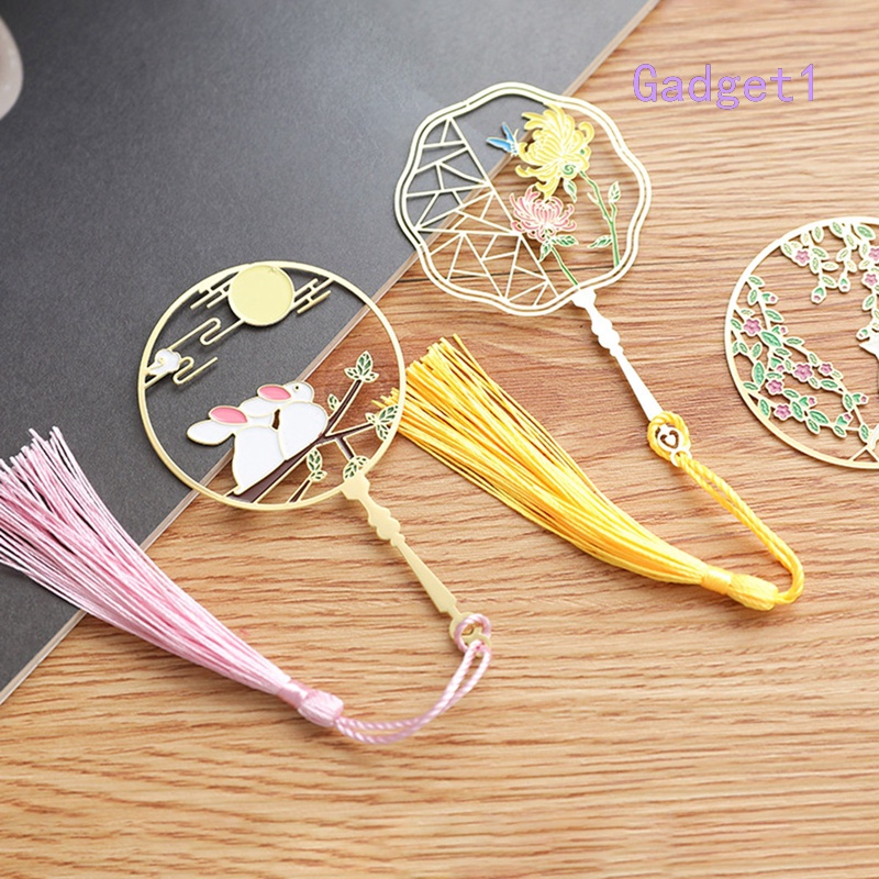 Chinese Style Creative Traditional Tassel And Hollow Bookmark Markers Student Reading School Office Supplies