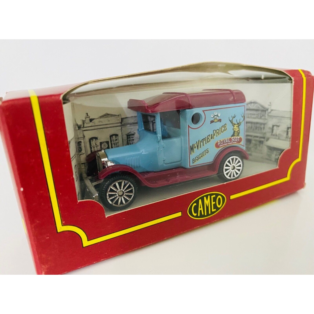 Corgi Cameo The Village Collection McVitie & Price Royal Scot van C6110