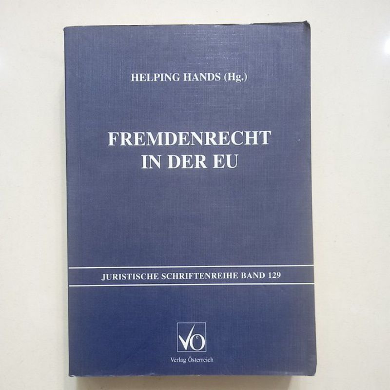 Original Book vFREMDENRECHF IN DER EU by HELPING HANDS