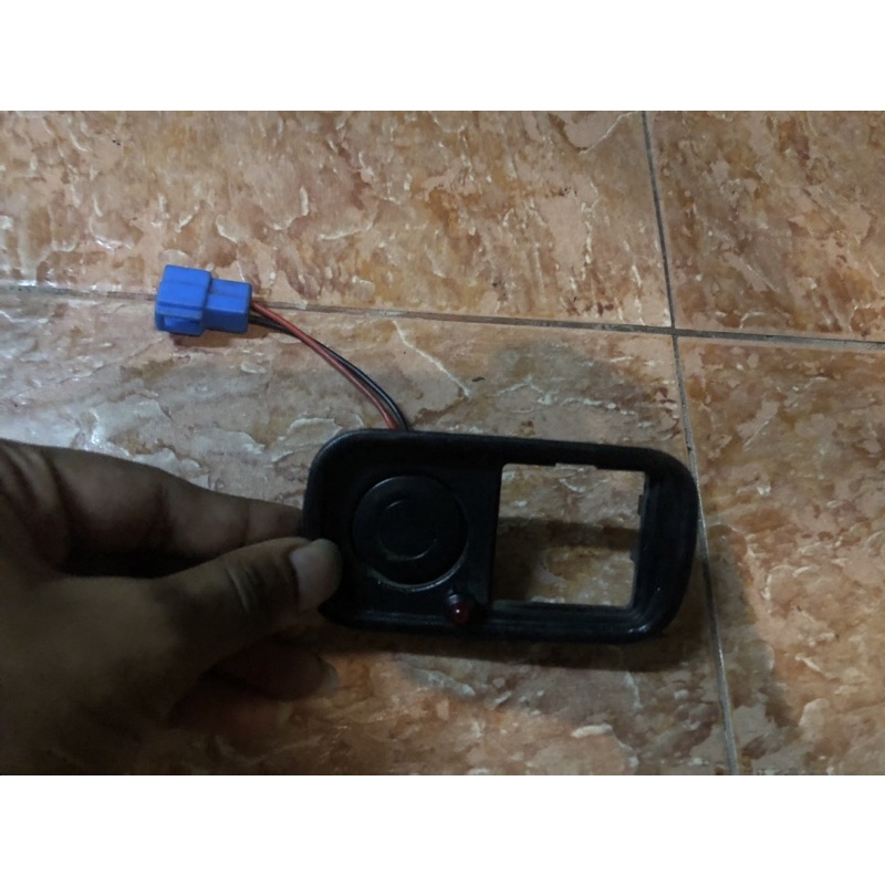 Proton wira side mirror switch cover (black) Shopee Malaysia