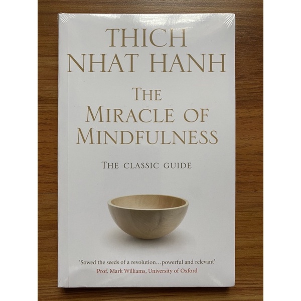 The Miracle Of Mindfulness by Thich Nhat Hanh (Spirituality - Religion - Philosophy - Buddhism - Self Help - Classics)