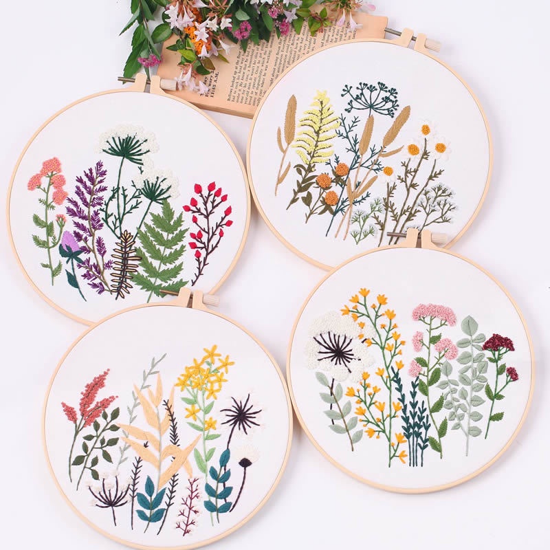 Handmade embroidery kit Adult embroidery kit Beginner embroidery kit, floral pattern, includes embroidery cloth with pattern, embroidery thread, needle and instructio