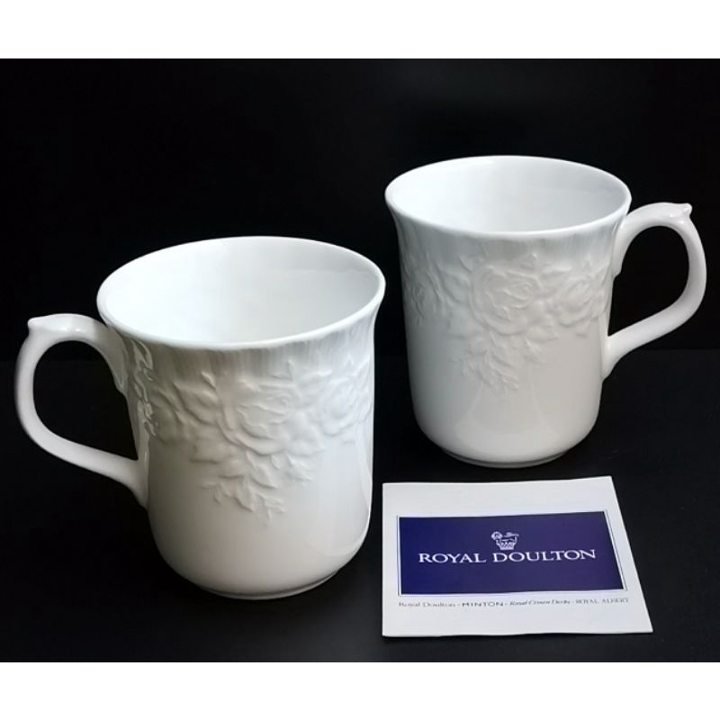 Royal Albert 2 Pieces Made in England Old English Garden Bone China Mug in Original Box