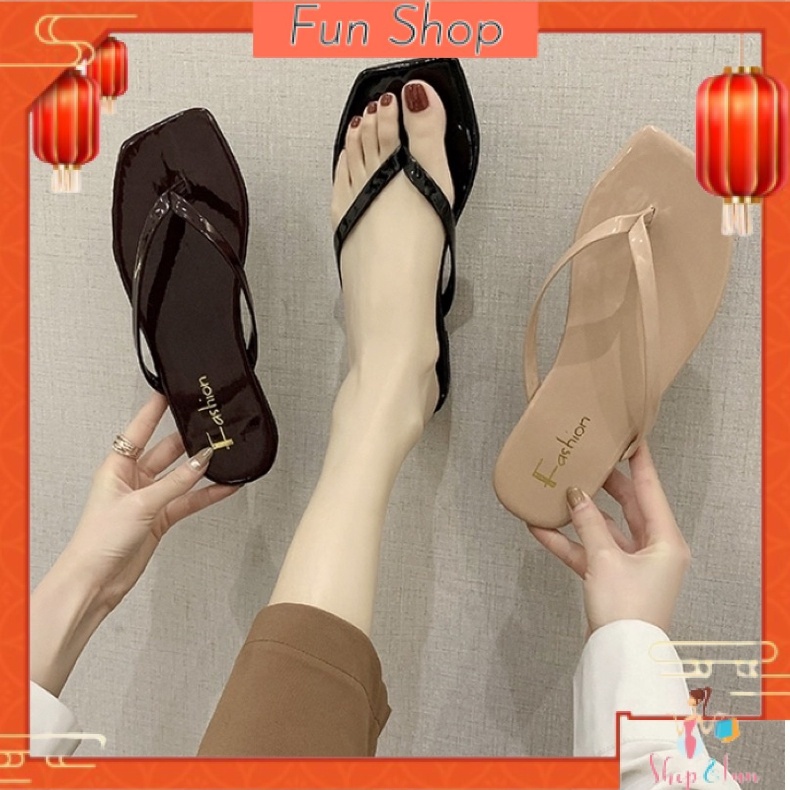 Kasut Perempuan / Female Flip Flops Slipper Comfortable Non-Slip Waterproof Korea Fashion 女鞋人字拖女
