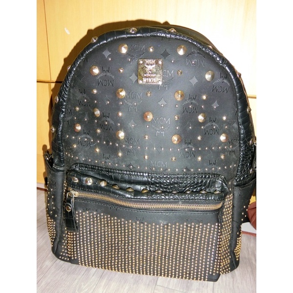 mcm backpack vietnam