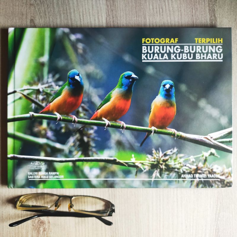 FOTOGRAF TERPILIH BURUNG-BURUNG KUALA KUBU BHARU : AHMAD TERMIZI YAACOB & 7 JURUGAMBAR