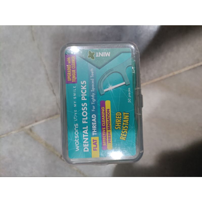 WATSONS DENTAL FLOSS PICKS FLAT THREAD 50pcs x 3 BOXES Shopee Malaysia