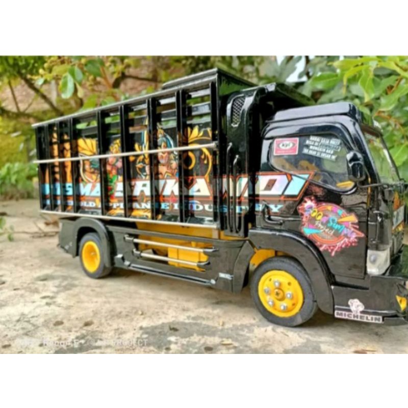 KAYU Miniature Original Wood Truck wisma srikandi full Variation